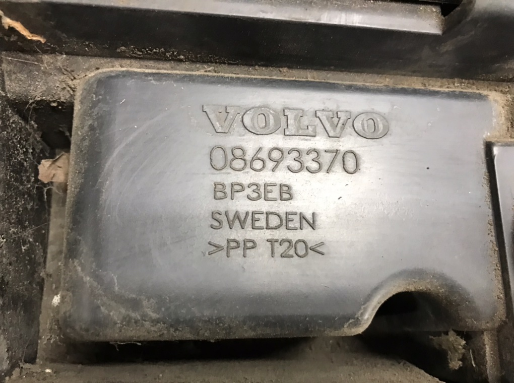 Бампер задний для Volvo V70, 2006 г. 2.4 D5 дизель б/у — фото 9