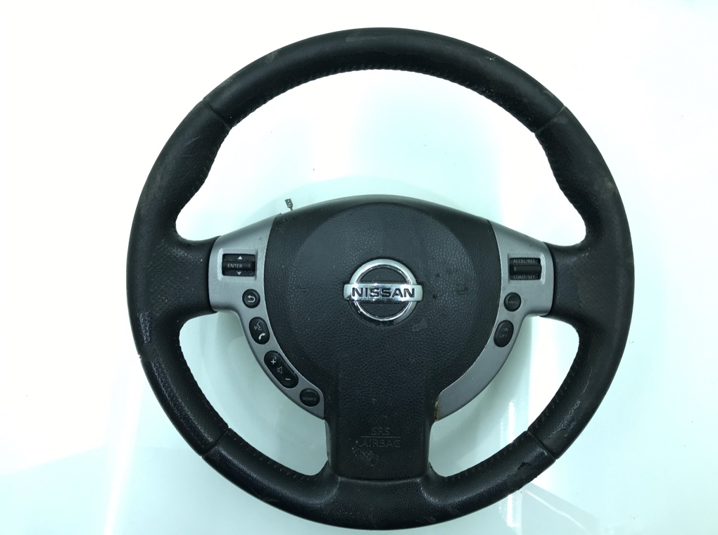 Руль для Nissan Qashqai, 2008 г. 2.0 DCi дизель б/у