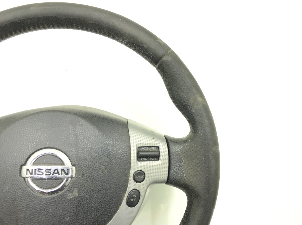 Руль для Nissan Qashqai, 2008 г. 2.0 DCi дизель б/у — фото 3
