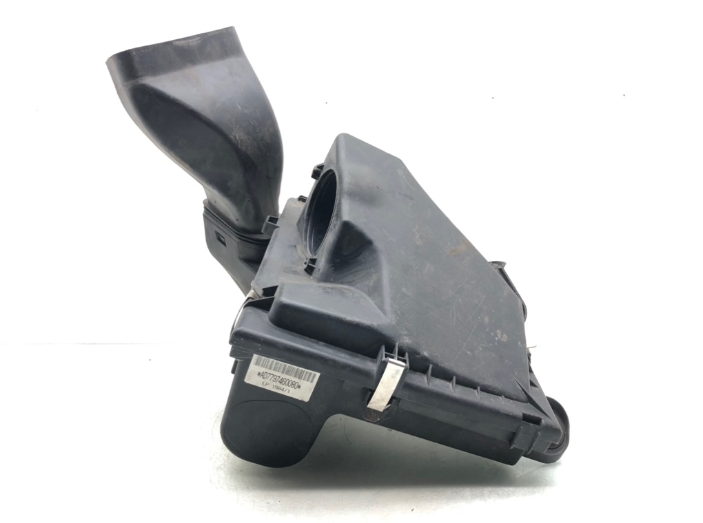 Корпус воздушного фильтра для BMW 1 E87/E81/E82/E88, 2011 г. 2.0 TD дизель б/у — фото 5