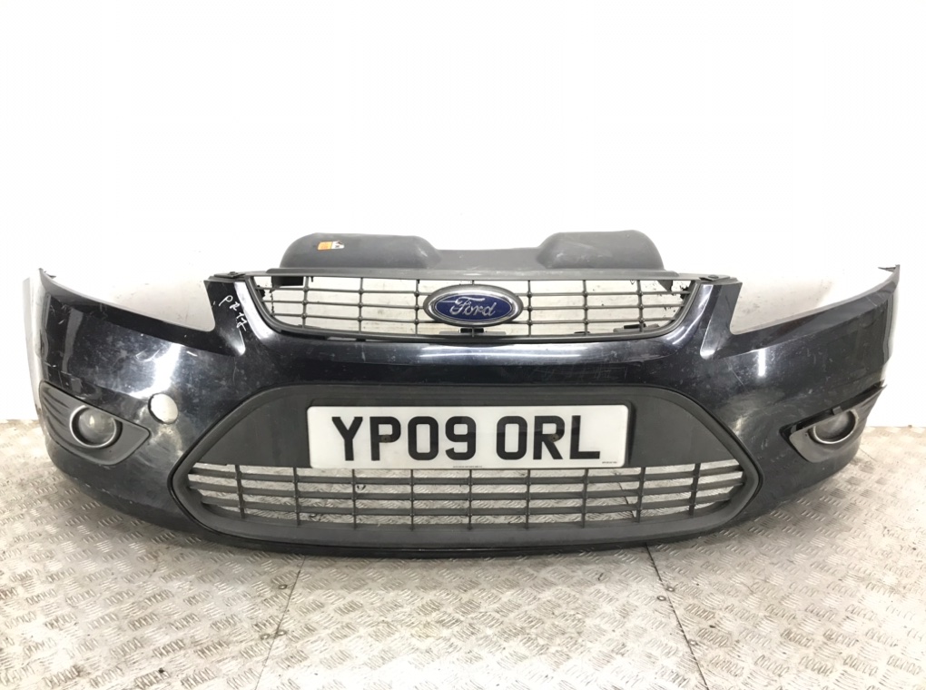 Бампер передний для Ford Focus, 2009 г. 1.6 i бензин б/у