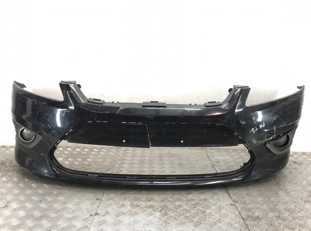 Бампер передний для Ford Focus, 2009 г. 1.6 i бензин б/у