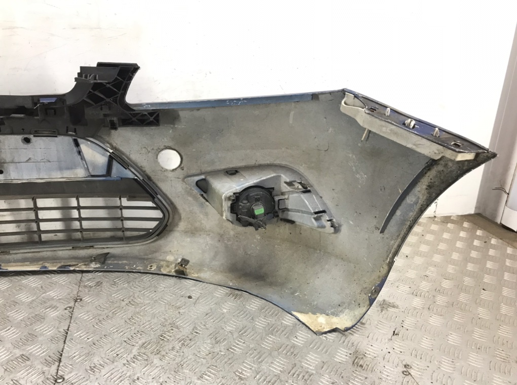 Бампер передний для Ford Focus, 2010 г. 1.6 i бензин б/у — фото 6