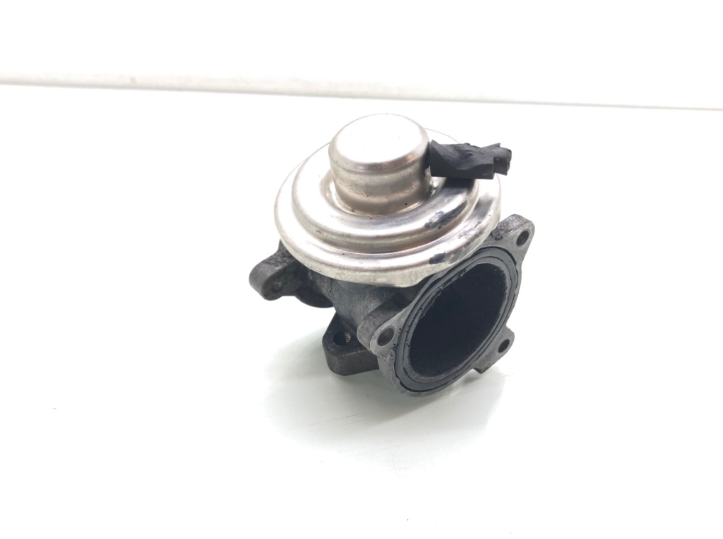Клапан EGR для Volkswagen Polo, 2006 г. 1.4 TDi дизель б/у
