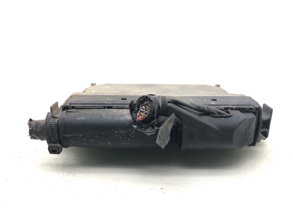 Блок управления двигателем для Seat Ibiza, 2003 г. 1.2 i бензин б/у — фото 3