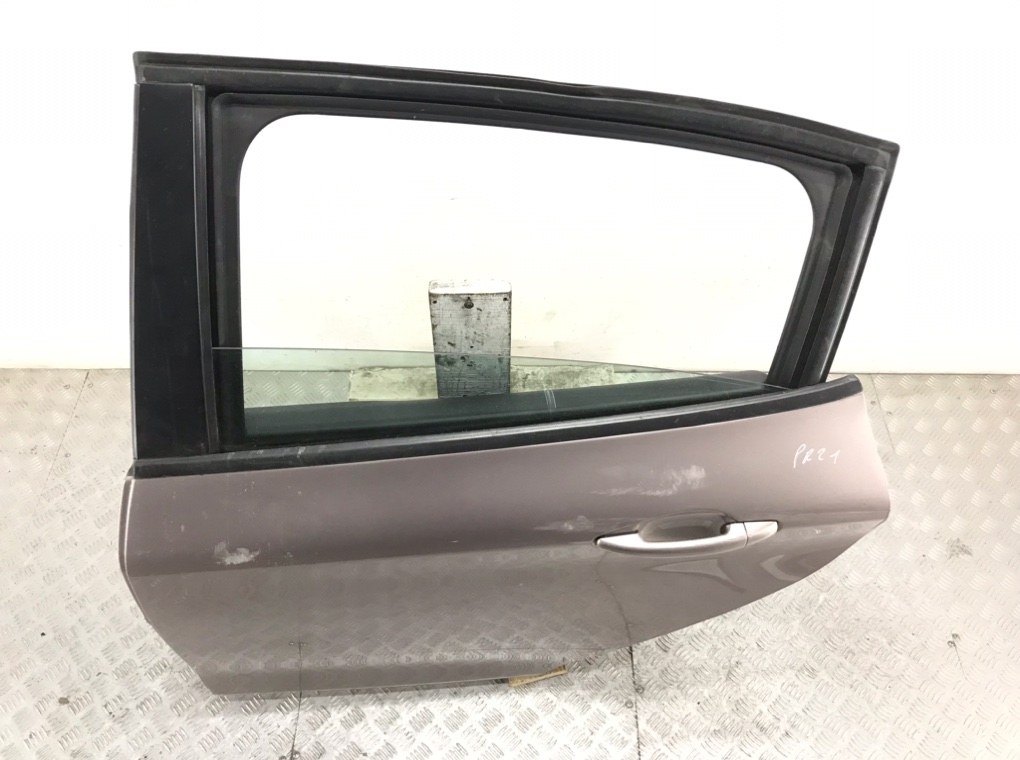 Дверь задняя левая для Peugeot 208, 2012 г. 1.4 HDi дизель б/у — фото 2
