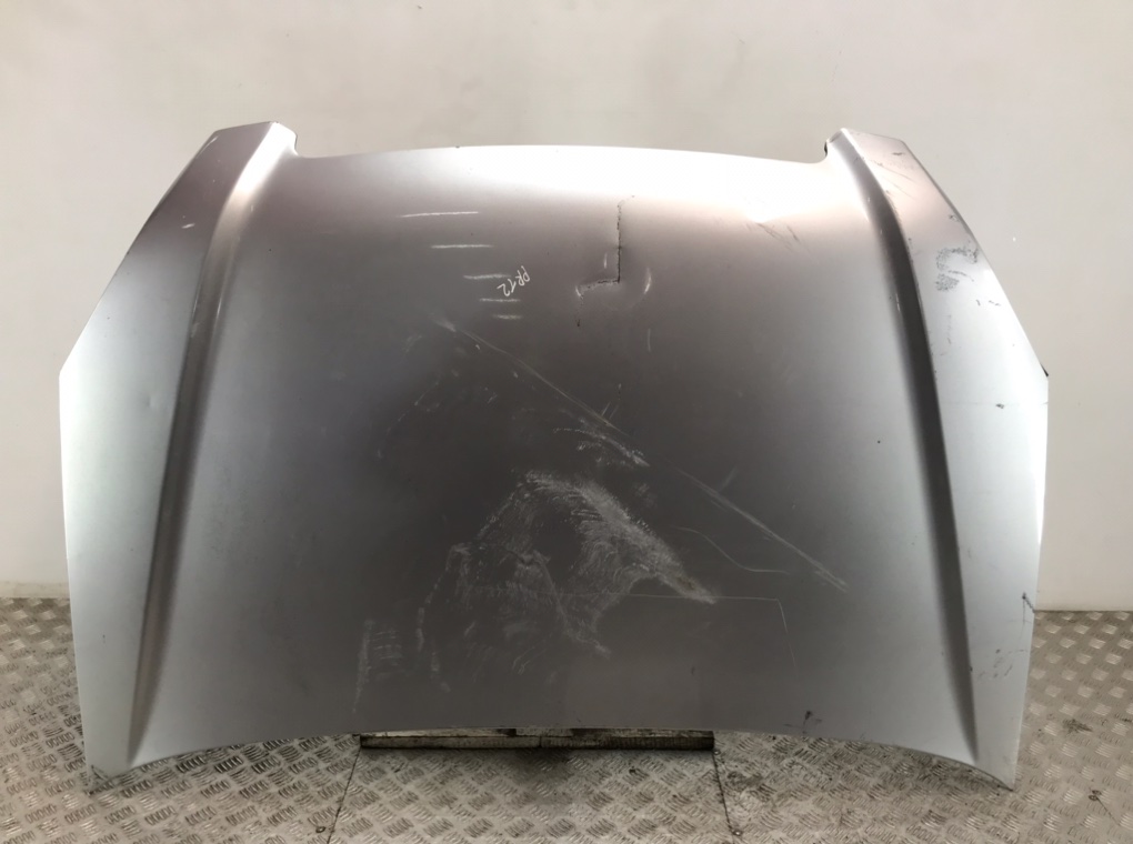 Капот для Honda CR-V, 2005 г. 2.2 CTDi дизель б/у