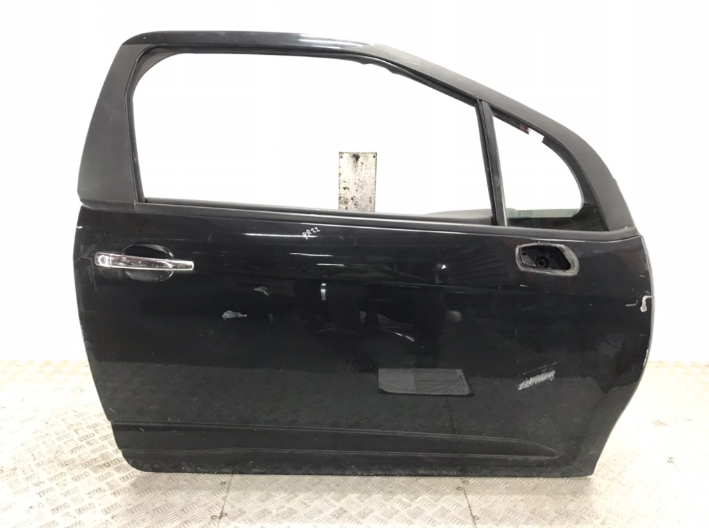 Дверь передняя правая для Citroen DS3, 2011 г. 1.6 HDi дизель б/у