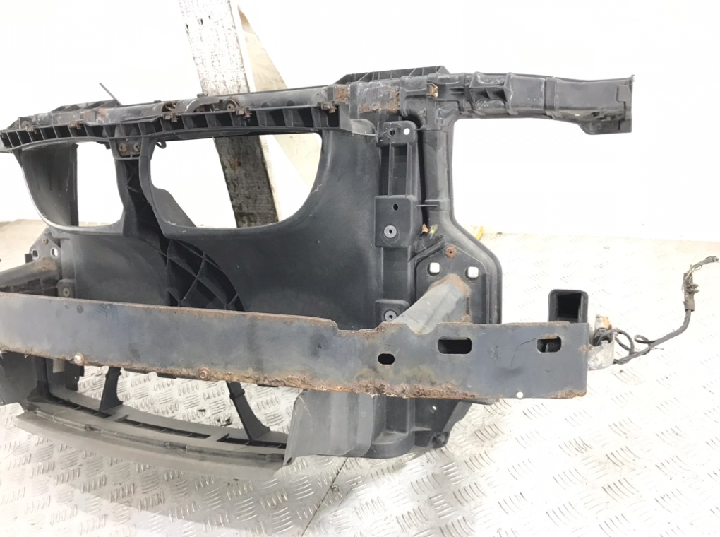 Панель передняя (телевизор) для BMW 1 E87/E81/E82/E88, 2011 г. 2.0 TD дизель б/у — фото 3