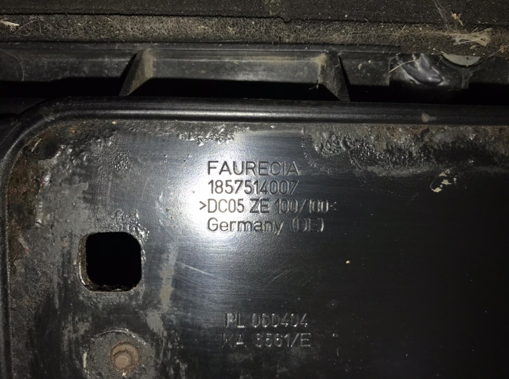 Панель передняя (телевизор) для BMW 1 E87/E81/E82/E88, 2011 г. 2.0 TD дизель б/у — фото 12