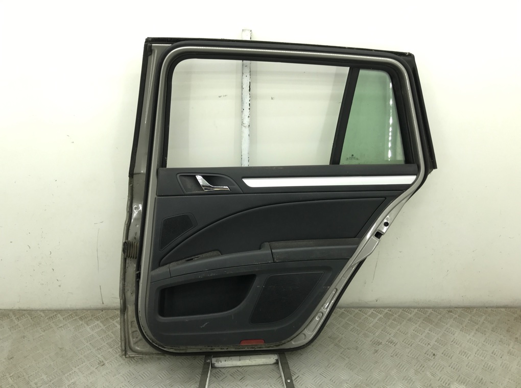 Дверь задняя правая для Skoda Superb, 2011 г. 1.6 TDi дизель б/у — фото 4