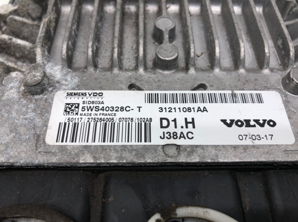 Блок управления двигателем для Volvo C30, 2007 г. 2.0 TD дизель б/у — фото 5