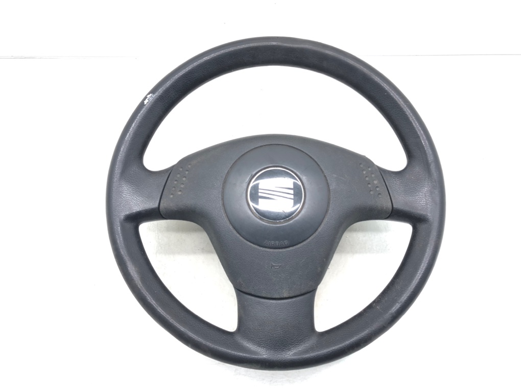 Руль для Seat Ibiza, 2003 г. 1.2 i бензин б/у
