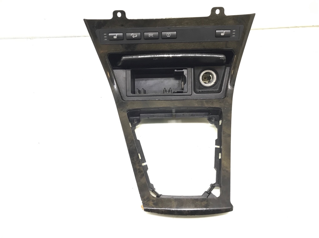 Пепельница для BMW X3 E83, 2010 г. 3.0 i бензин б/у — фото 2