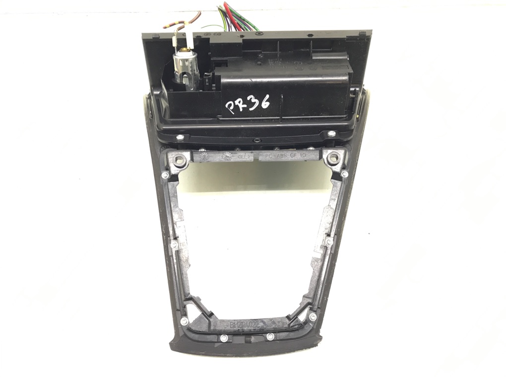 Пепельница для BMW X3 E83, 2010 г. 3.0 i бензин б/у — фото 4