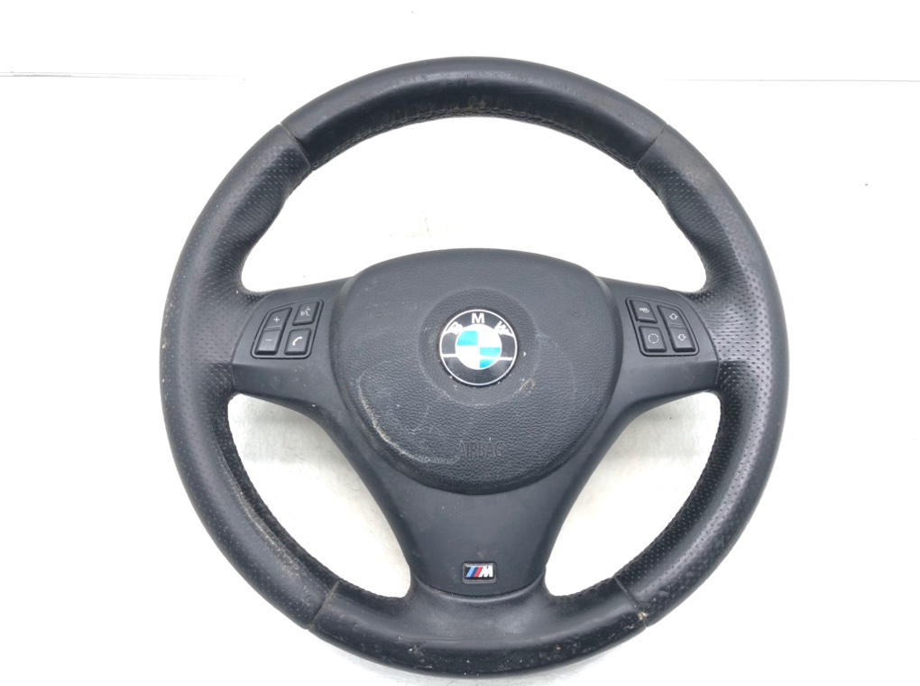 Руль для BMW 1 E87/E81/E82/E88, 2011 г. 2.0 TD дизель б/у