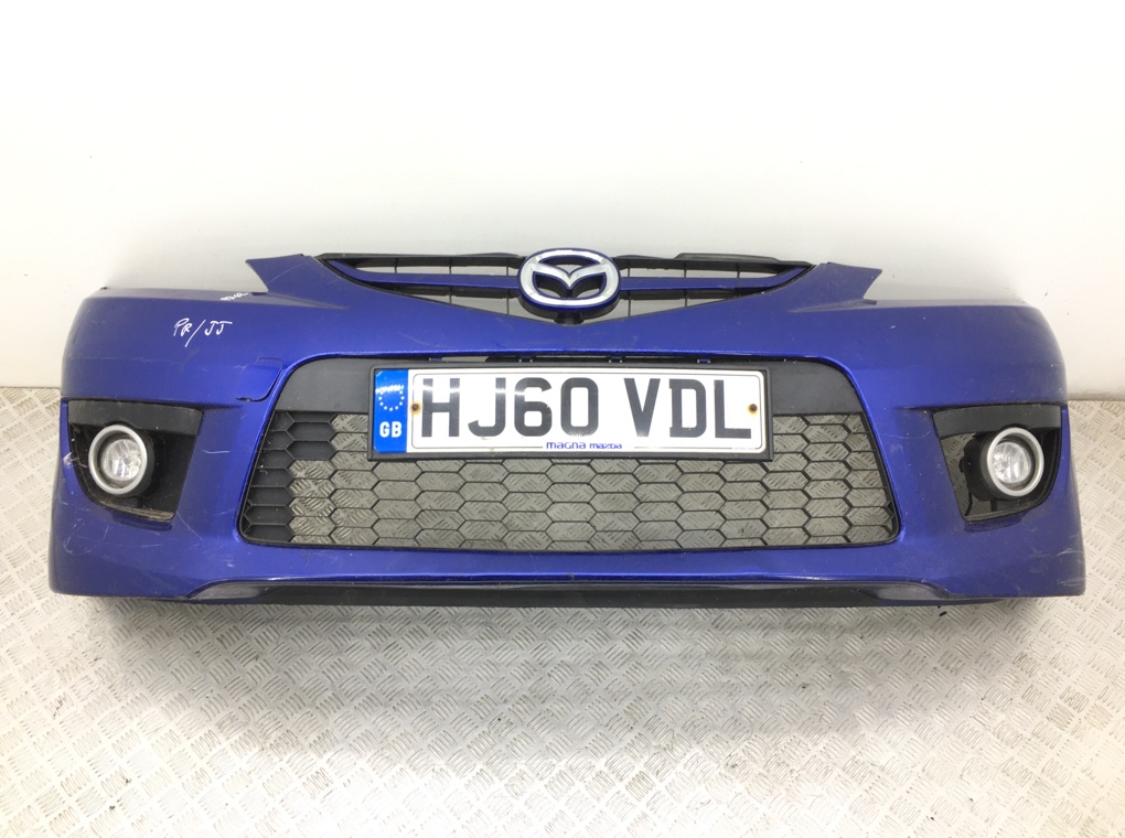 Бампер передний для Mazda 5, 2010 г. 2.0 TDi дизель б/у