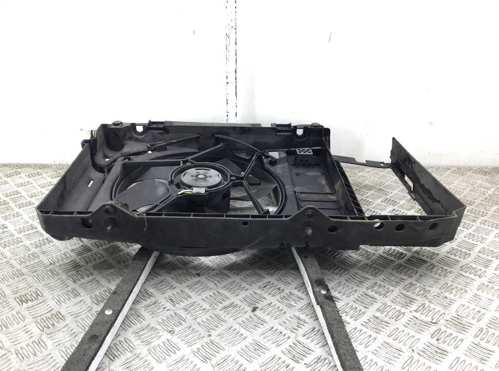 Панель передняя (телевизор) для Citroen Xsara Picasso, 2007 г. 1.6 HDi дизель б/у — фото 6