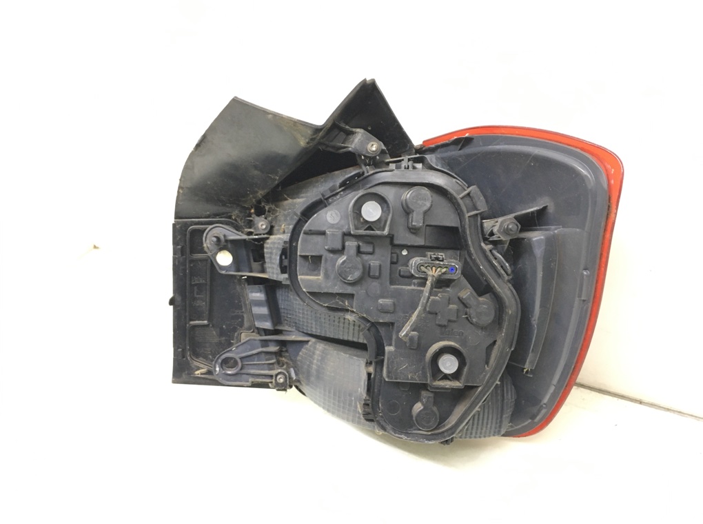 Фонарь задний левый для BMW 1 F20/F21, 2011 г. 2.0 D дизель б/у — фото 3