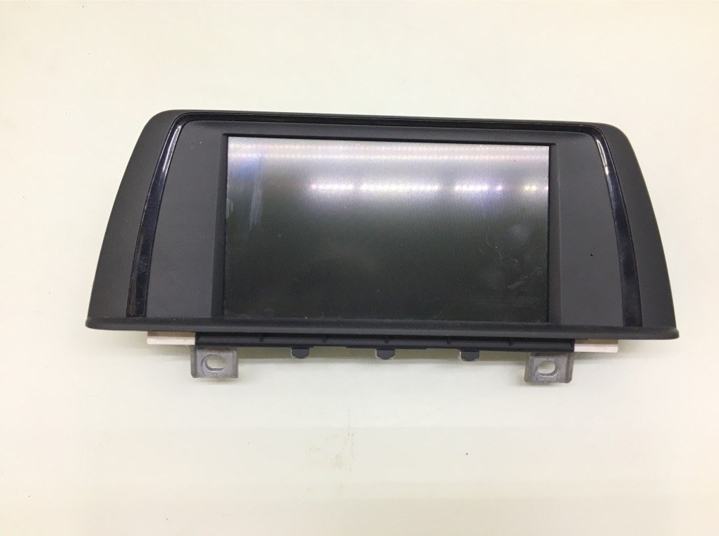 Дисплей для BMW 1 F20/F21, 2011 г. 2.0 D дизель б/у