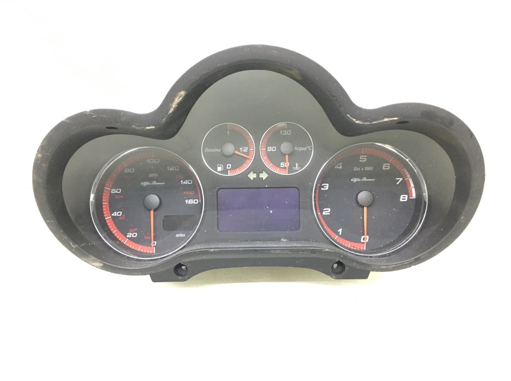 Щиток приборов (приборная панель) для Alfa Romeo GT, 2008 г. 1.8 i бензин б/у