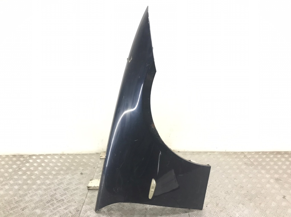 Крыло переднее правое для BMW 3 E90/E91/E92/E93, 2005 г. 2.0 TD дизель б/у