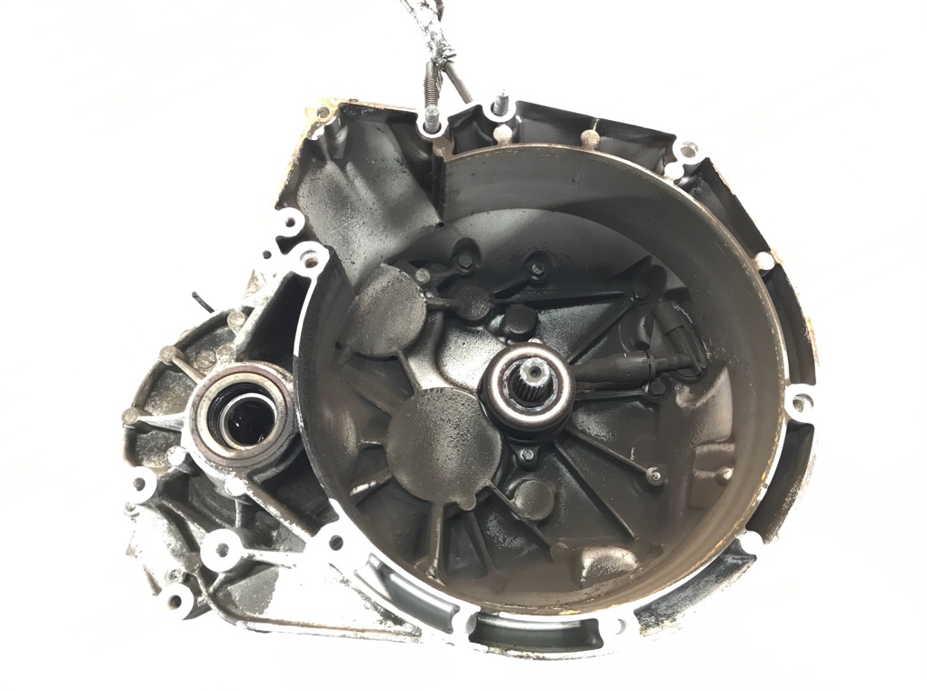 КПП механическая (МКПП) для Ford Focus, 2012 г. 1.0 i бензин б/у