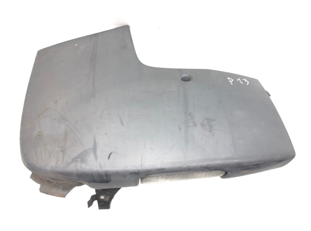 Клык бампера задний левый для Nissan Primastar, 2004 г. 1.9 DCi дизель б/у — фото 2