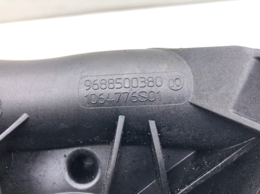 Патрубок турбины для Citroen C5, 2011 г. 1.6 HDi дизель б/у — фото 6