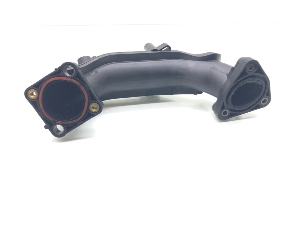 Патрубок интеркулера для Citroen C5, 2011 г. 1.6 HDi дизель б/у — фото 3
