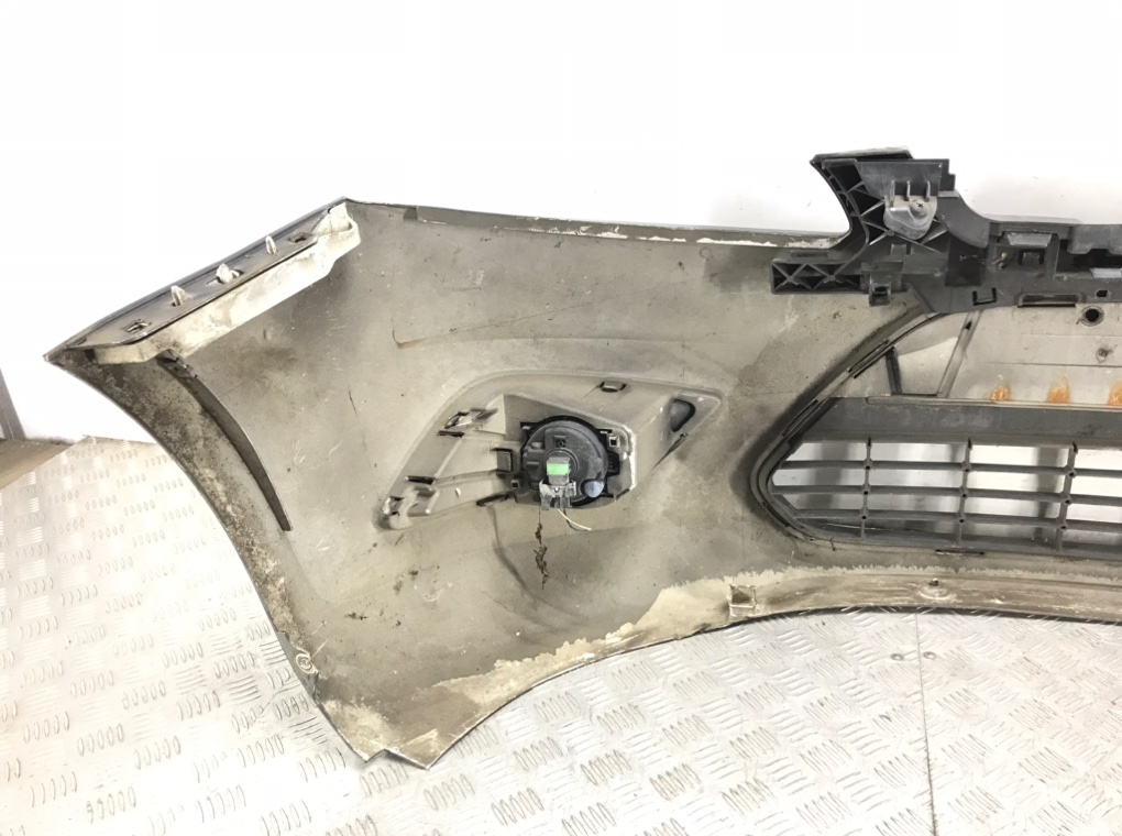 Бампер передний для Ford Focus, 2009 г. 1.8 i бензин б/у — фото 5