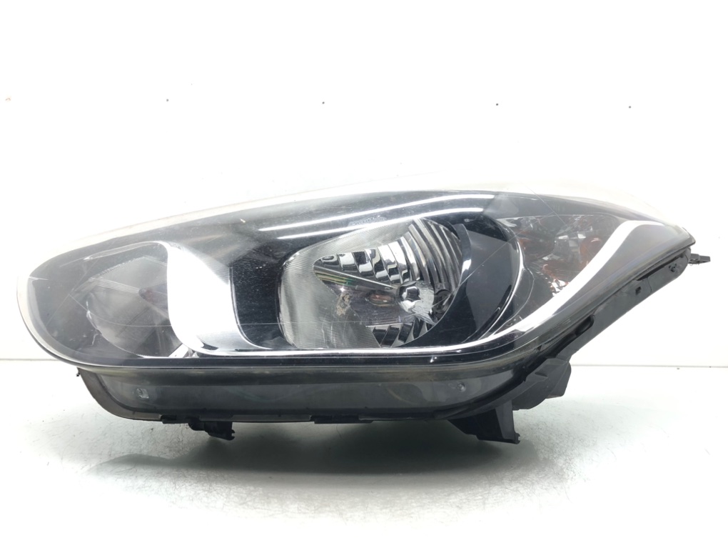 Фара левая для Hyundai i20, 2013 г. 1.4 CRDi дизель б/у — фото 2