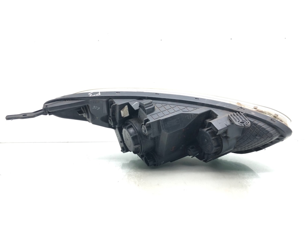 Фара левая для Hyundai i20, 2013 г. 1.4 CRDi дизель б/у — фото 5