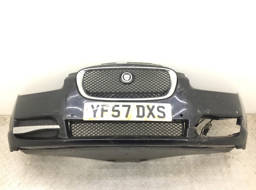Бампер передний для Jaguar XF, 2008 г. 2.7 TD дизель б/у