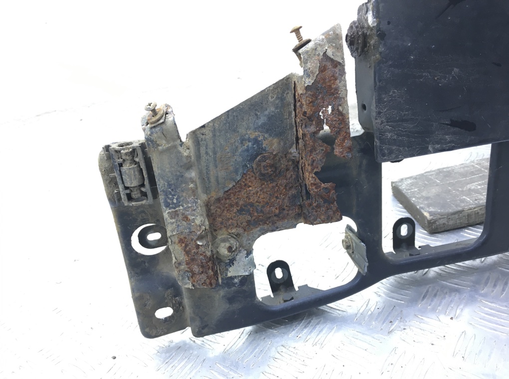 Крыло переднее левое для Land Rover Range Rover, 2004 г. 3.0 TD дизель б/у — фото 6