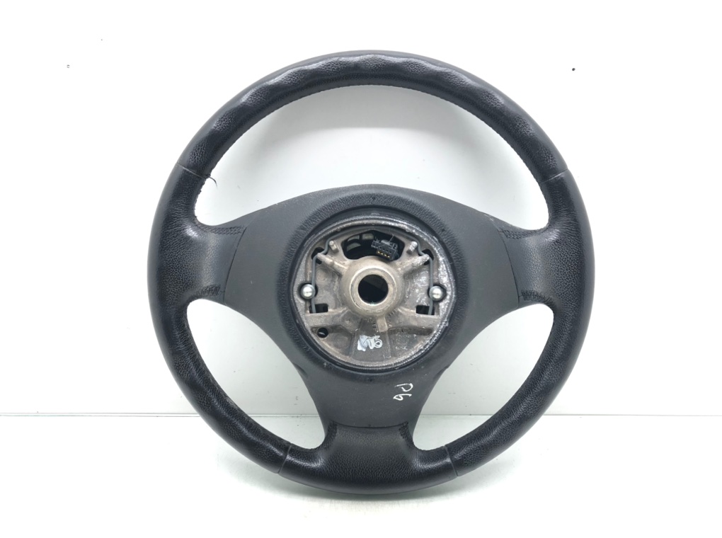Руль для BMW 3 E90/E91/E92/E93, 2005 г. 2.0 TD дизель б/у — фото 2