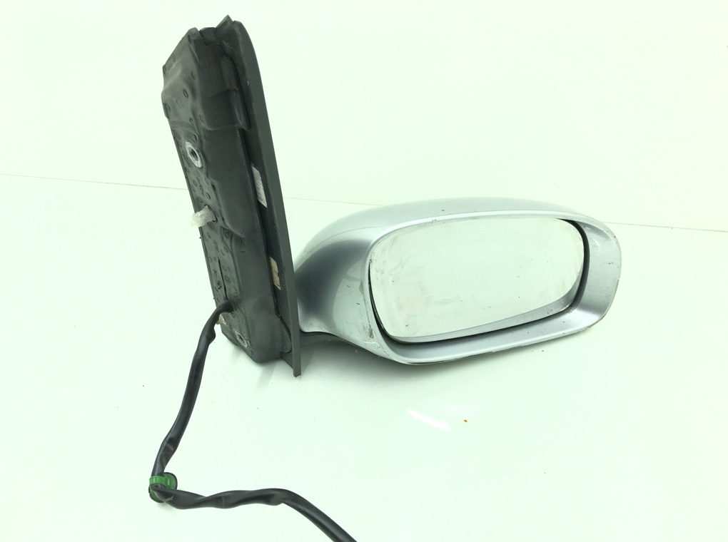 Зеркало наружное правое для Volkswagen Touran, 2008 г. 1.9 TDi дизель б/у