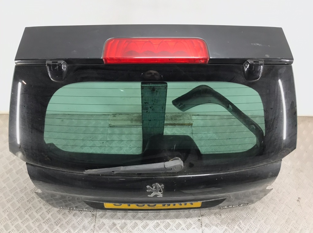 Крышка багажника для Peugeot 207, 2008 г. 1.4 i бензин б/у — фото 2