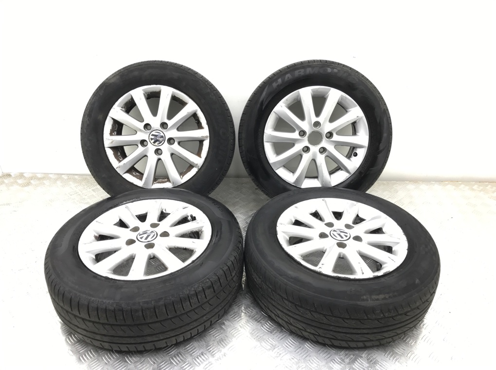 Диски литые R15 для Volkswagen Golf 5 (6.5Jx15 5x112 ET50 DIA57.1) б/у — 4 шт.