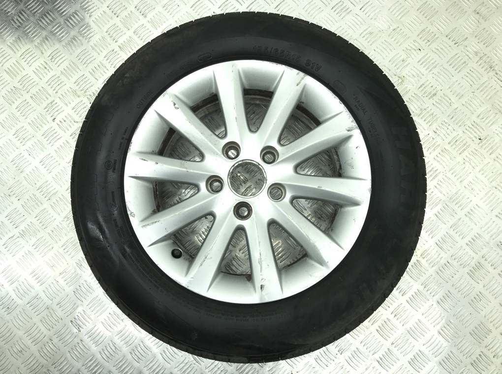 Диски литые R15 для Volkswagen Golf 5 (6.5Jx15 5x112 ET50 DIA57.1) б/у — 4 шт. — фото 4