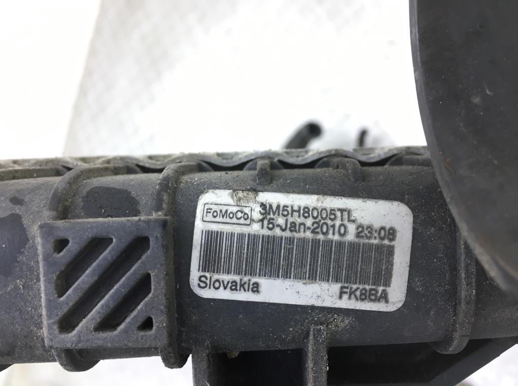 Радиатор (основной) для Volvo C30, 2010 г. 2.0 i бензин б/у — фото 6