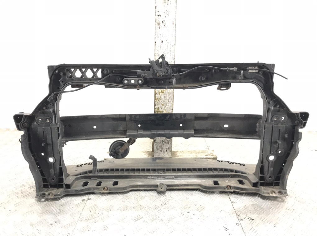 Панель передняя (телевизор) для Hyundai i20, 2013 г. 1.4 CRDi дизель б/у — фото 6