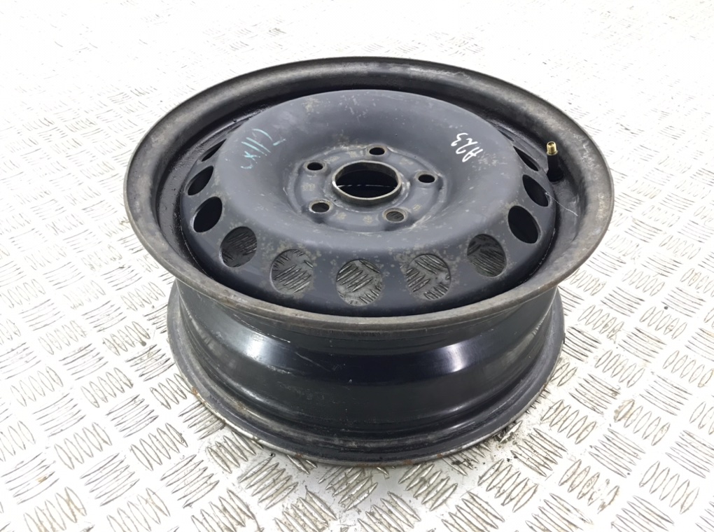 Диски штампованные R15 для Volkswagen Caddy (6.0Jx15 5x112 ET47 DIA57.1) б/у — 1 шт.