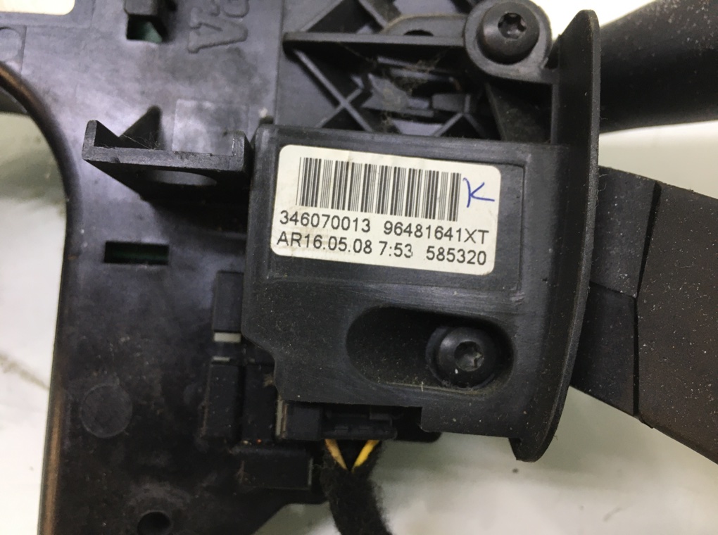 Переключатель подрулевой (стрекоза) для Citroen C4 Grand Picasso, 2008 г. 1.6 HDi дизель б/у — фото 7