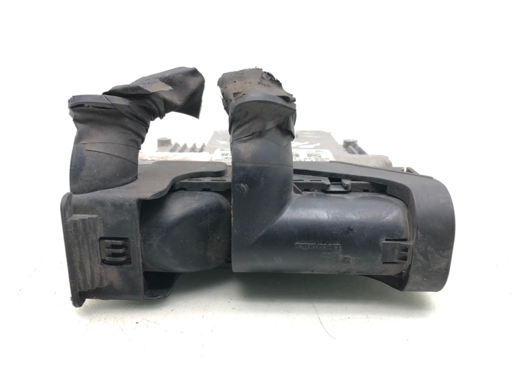 Блок управления двигателем для Hyundai ix35, 2013 г. 2.0 CRDi дизель б/у — фото 3
