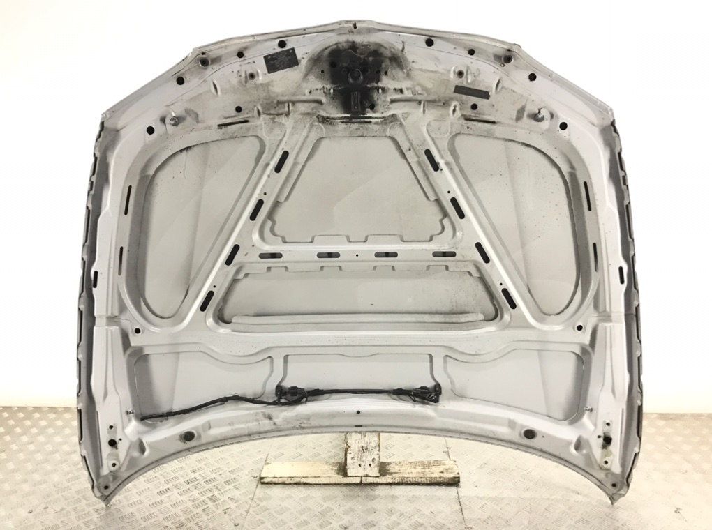 Капот для BMW 1 E87/E81/E82/E88, 2010 г. 2.0 TD дизель б/у — фото 2