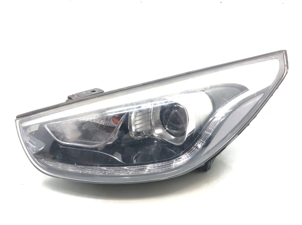 Фара левая для Hyundai ix35, 2013 г. 2.0 CRDi дизель б/у