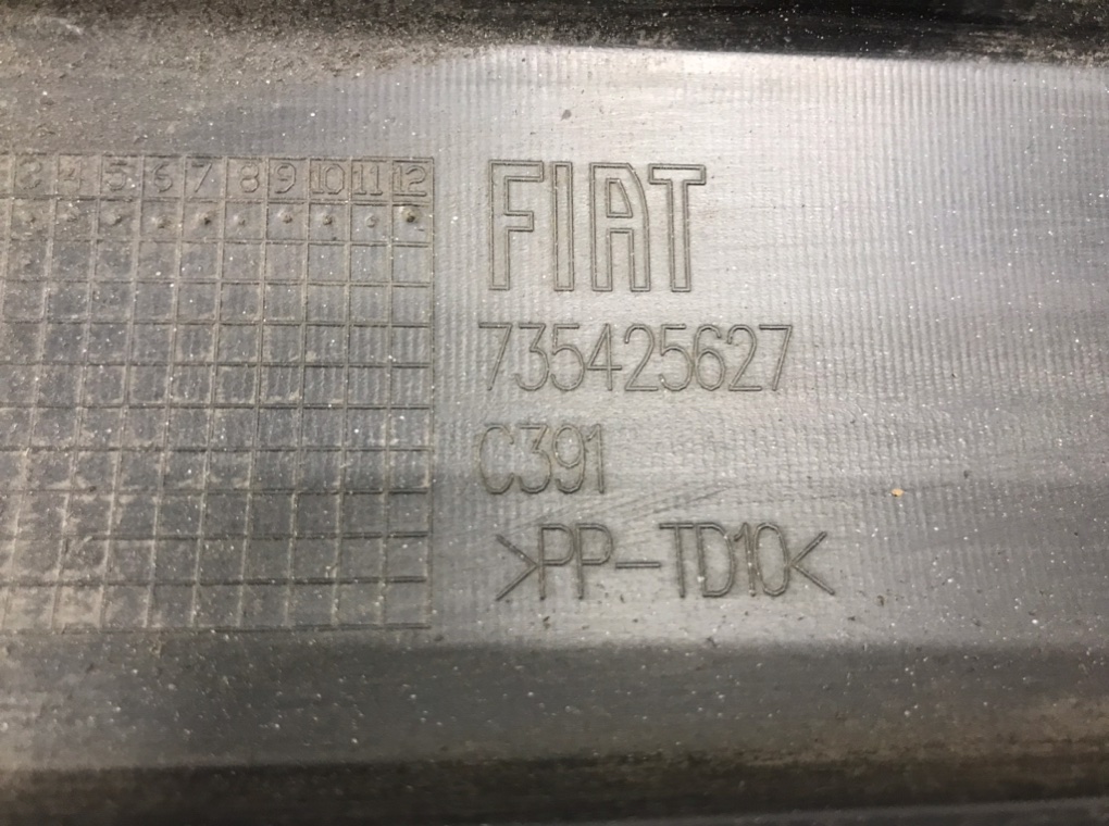 Бампер задний для Fiat 500, 2008 г. 1.2 i бензин б/у — фото 10