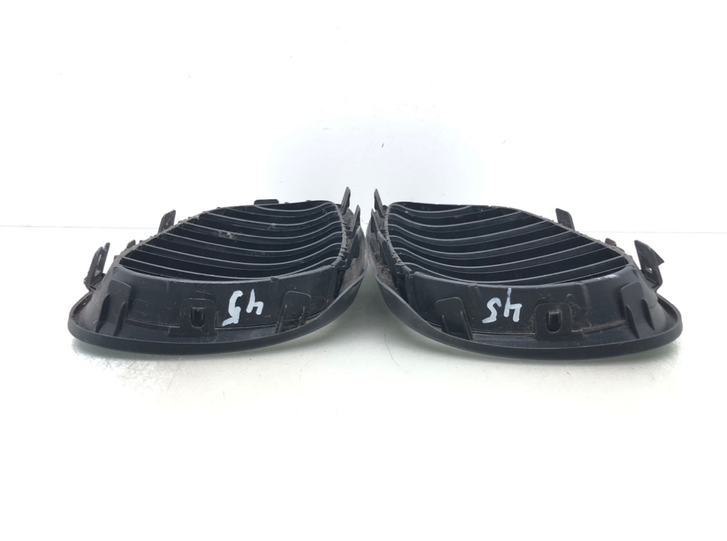 Решетка радиатора для BMW 3 E90/E91/E92/E93, 2009 г. 2.0 i бензин б/у — фото 4