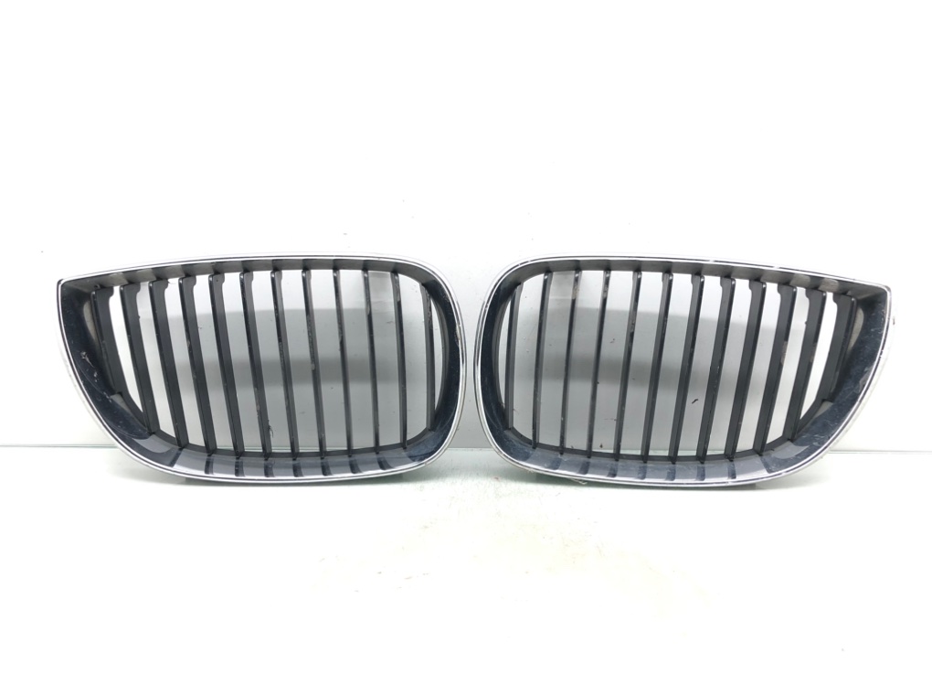 Решетка радиатора для BMW 1 E87/E81/E82/E88, 2007 г. 2.0 TD дизель б/у
